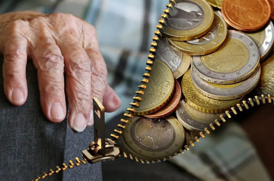 Dôchodcovia si ešte v tomto roku prilepšia o mimoriadny jednorazový príspevok 150 eur