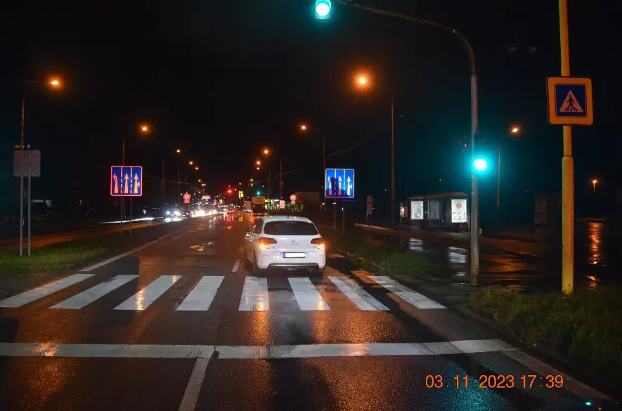 Prešovská polícia vyzýva svedkov dopravnej nehody v Prešove zo dňa 3. 11.  o informácie k priebehu nehody