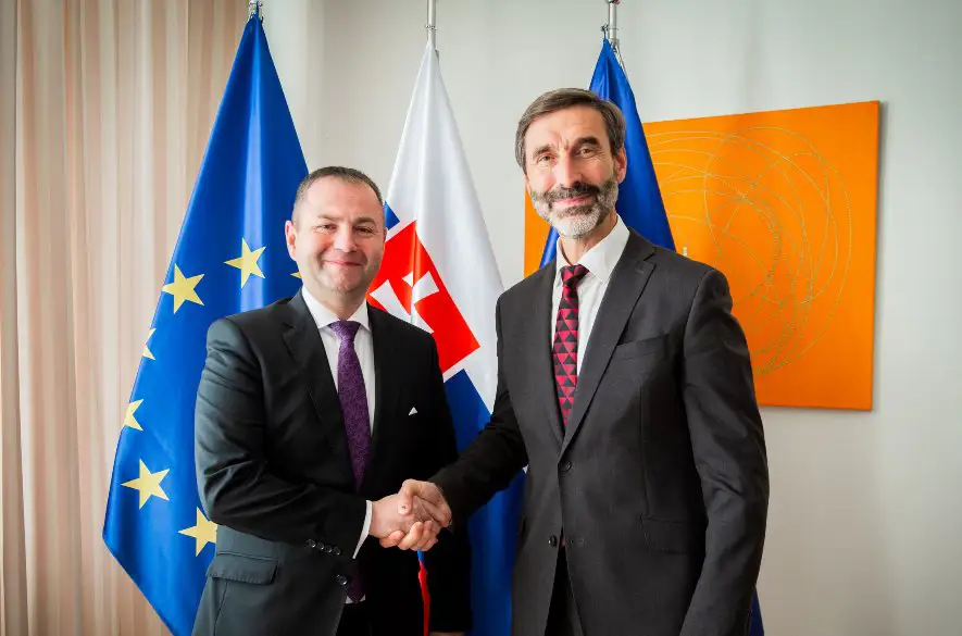 Minister J. Blanár prijal predsedu Zahraničného výboru NR SR M. Kéryho