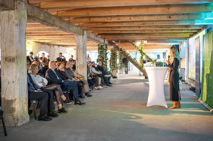 Bratislavský kraj na konferencii odprezentoval Ekocentrum v Čunove. Otvorené pre verejnosť bude v roku 2024