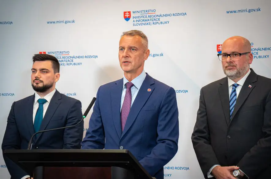 Minister Raši o prioritách v programovom vyhlásení vlády: Hádky a príkazy konečne vystrieda spolupráca, máme jasný plán na rozvoj regiónov