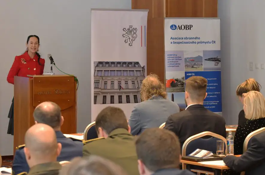 České spoločnosti pôsobiace v oblasti obrany a bezpečnosti predstavili v Bratislave svoje riešenia