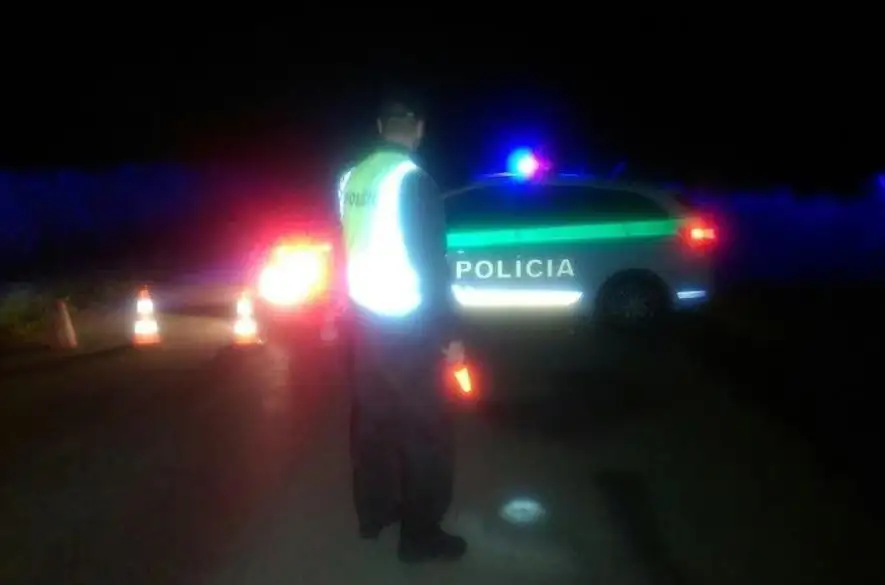 Dopravná nehoda osobného vozidla s motocyklom si vyžiadala ošetrenie v nemocnici