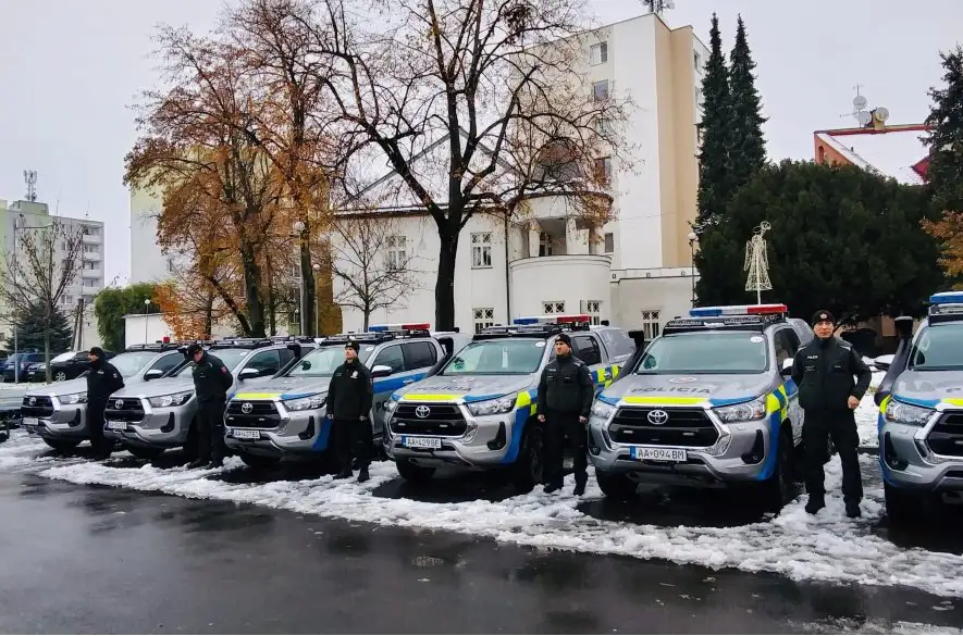Nové terénne vozidlá a terénne štvorkolky pre príslušníkov Hraničnej a cudzineckej polície
