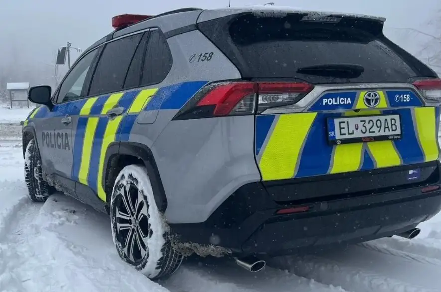 Tragická dopravná nehoda v Kamienke: Vodič autobusu prešiel do protismeru a zrazil 59-ročnú chodkyňu