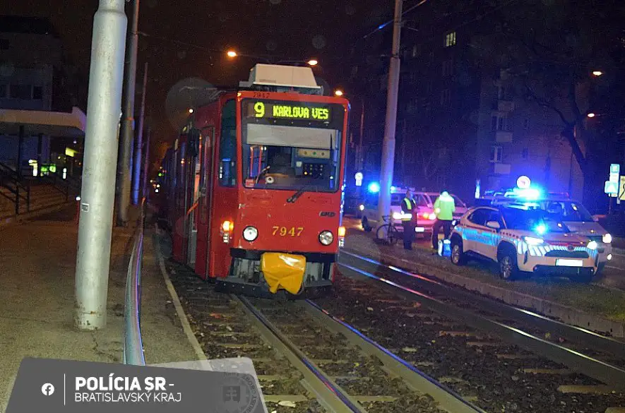 Včerajší večer poznačila vážna dopravná nehoda v Bratislave na Miletičovej ulici