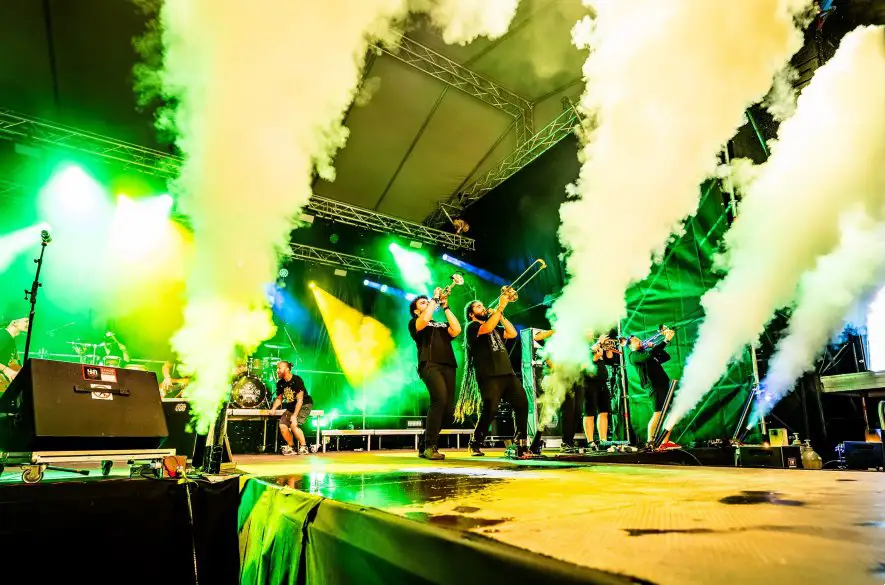 Multižánrový festival HELFEST zverejnil dátum ročníka 2024. Návštevníci môžu očakávať niekoľko pozitívnych zmien, odkazuje kapela Heľenine Oči