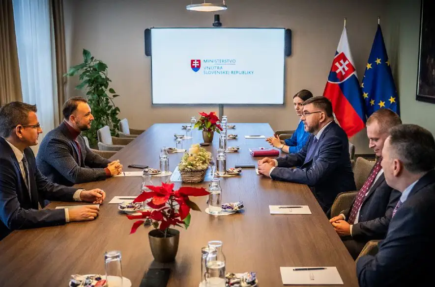 Ministerstvo vnútra podporí vznik centier zdieľaných služieb v mestách a obciach