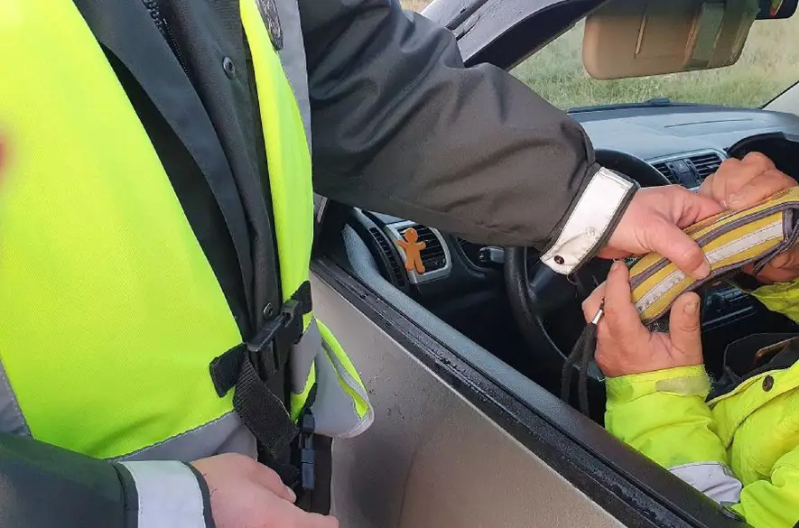 Mladý Košičan viedol pod vplyvom alkoholu osobné vozidlo  po meste Vysoké Tatry aj napriek zákazu činnosti