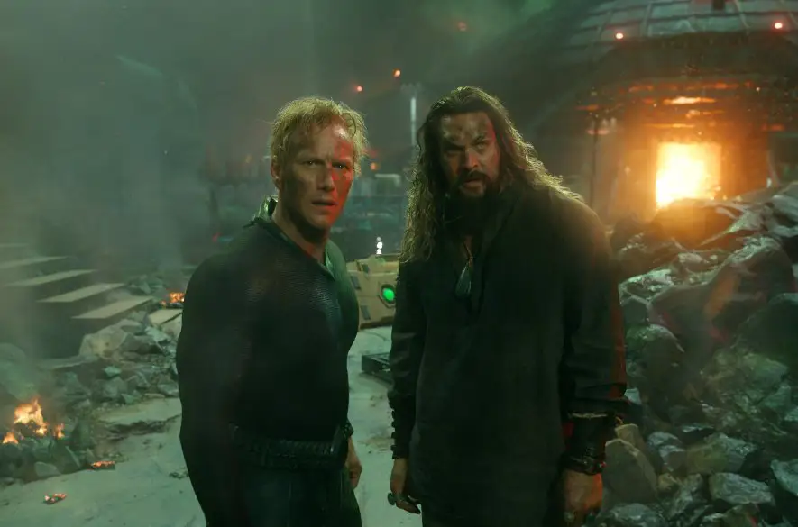 Do kín prišiel Jason Momoa ako kráľ Atlantídy vo filme Aquaman a stratené kráľovstvo
