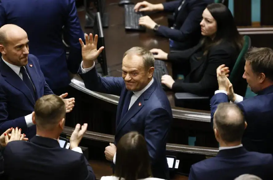 Poľský parlament potvrdil vládu Donalda Tuska