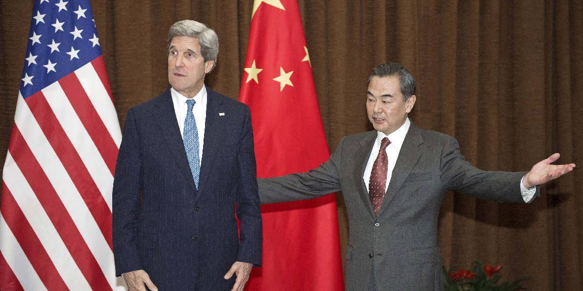 Kerry pricestoval do Pekingu na rokovania o KĽDR