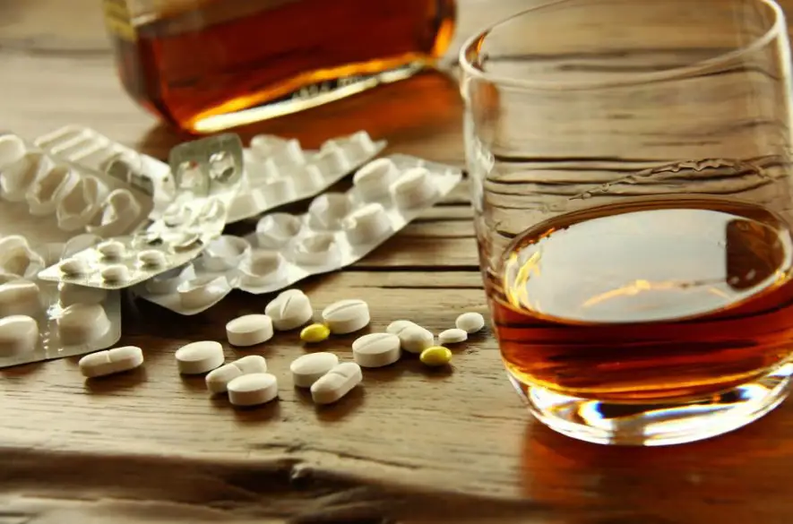 Zdravie: Lieky v kombinácii s alkoholom zaťažujú celý organizmus