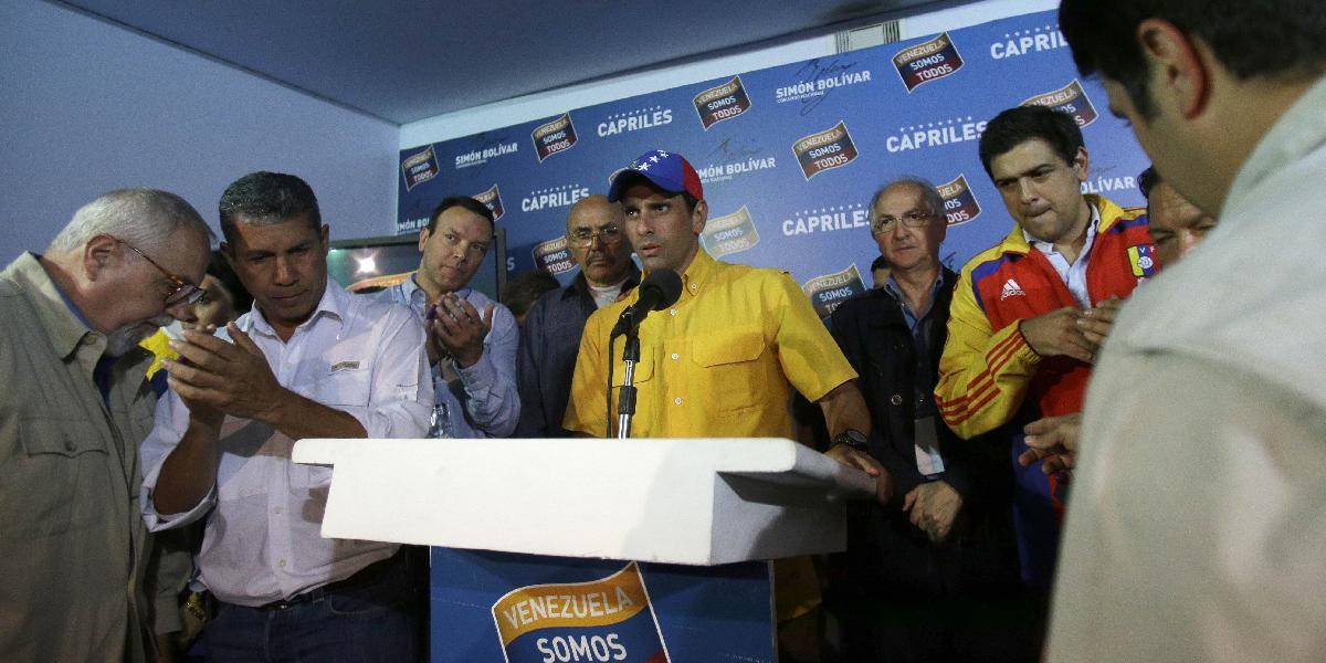 Capriles neuznal výsledky, žiada prepočítanie hlasov