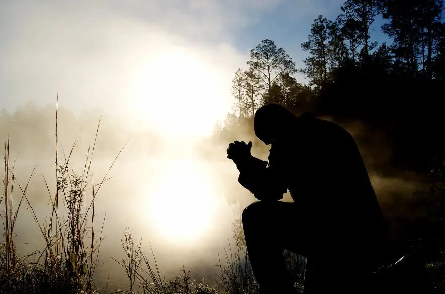 Modlitby, ktoré dojímajú a menia, časť prvá: Pane, daj mi menej toho, na čom nezáleží