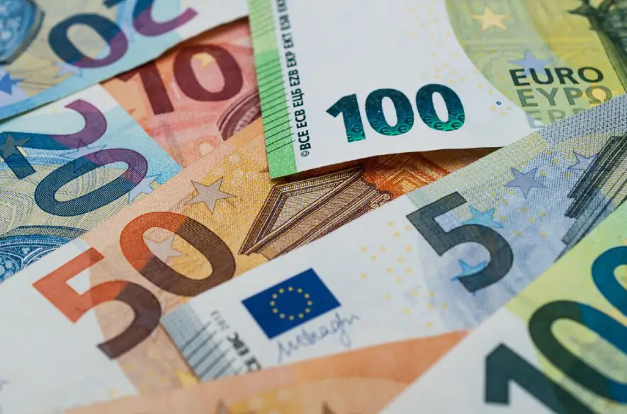 Eurosystém pracuje na znížení environmentálnej stopy eurobankoviek