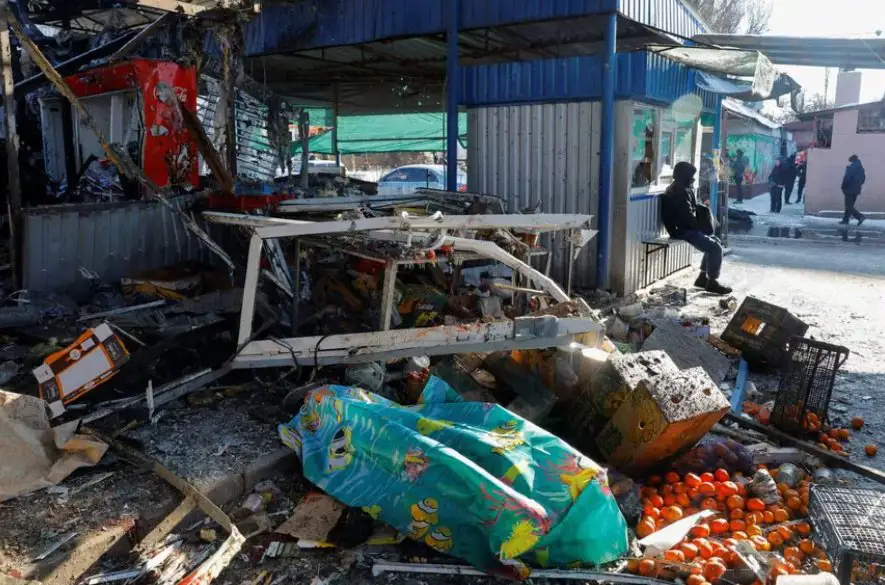 Ukrajinské ostreľovanie Rusmi kontrolovaného mesta Doneck si vyžiadalo 27 obetí
