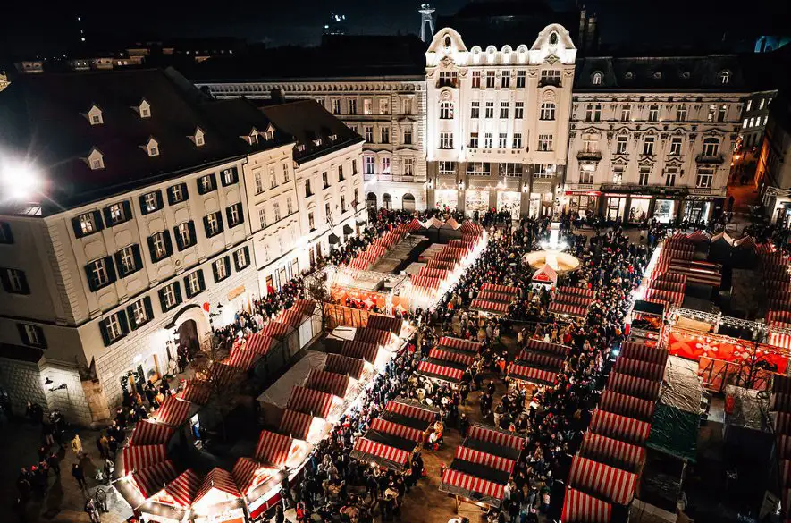 Najväčším lákadlom Bratislavských Vianoc 2023 bola atmosféra
