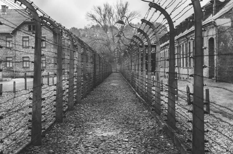 Dnes si pripomíname Medzinárodný deň pamiatky obetí holokaustu