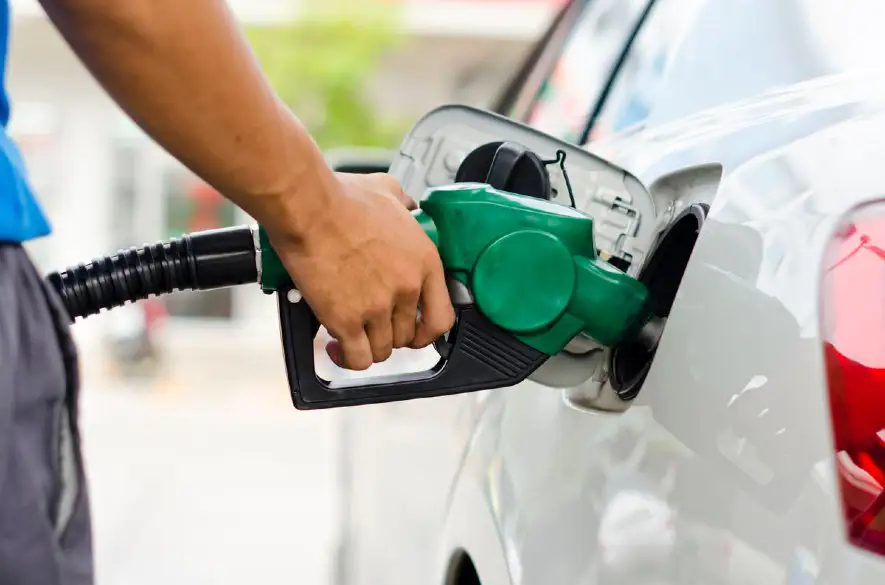 Ceny benzínu aj nafty opäť stúpli nahor