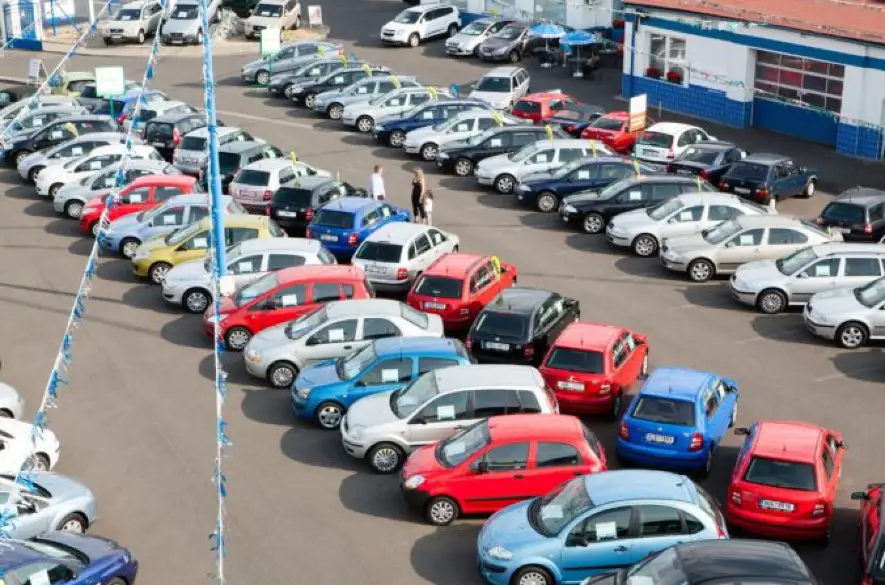 V januári si Slováci spoza hraníc doviezli 4 679 osobných áut, väčšinu ojazdených