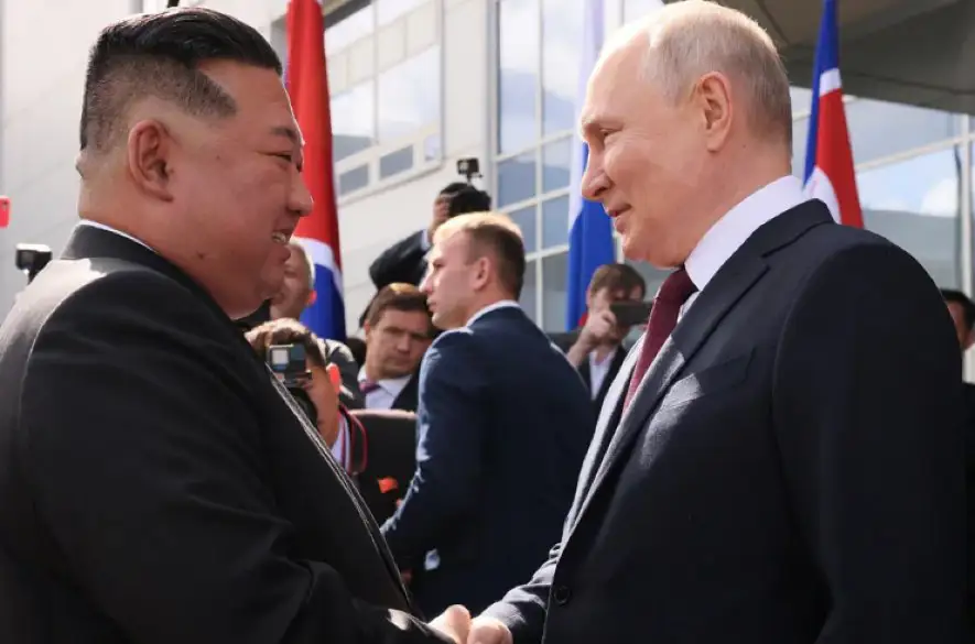 Putin daruje auto ruskej výroby Kim Čong-unovi na znak „osobitných osobných vzťahov“, uvádzajú severokórejské štátne médiá