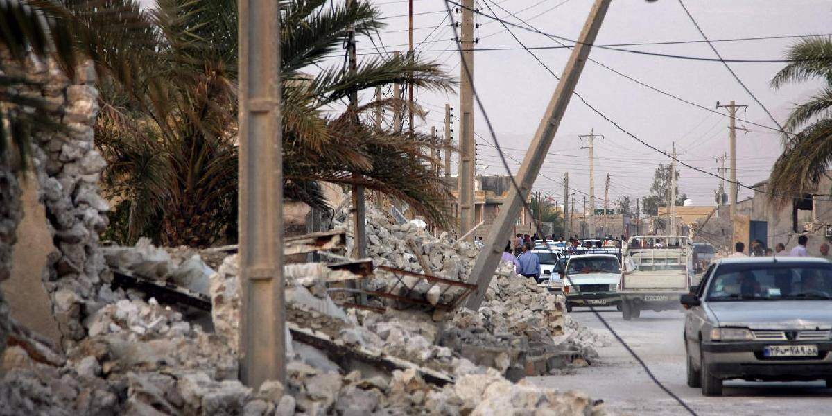Iránom otriaslo ďalšie silné zemetrasenie, vyžiadalo si najmenej 40 mŕtvych