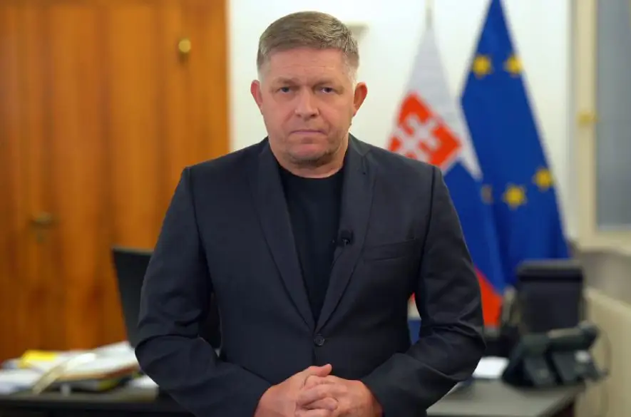 Premiér zvoláva bezpečnostnú radu štátu! Čo odkazuje Robert Fico pred bojovou poradou v Paríži?