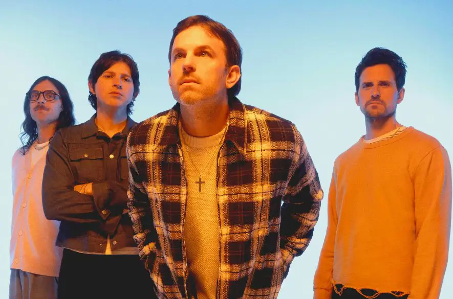 Kings Of Leon chystajú na máj nový album Can We Please Have Fun. Nechajte sa nalákať už teraz počúvaním singlu Mustang (+VIDEOKLIP)