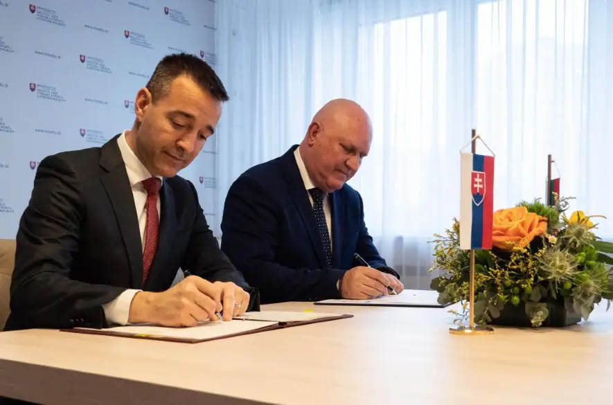 Rezorty školstva Slovenska a Bulharska podpísali Program spolupráce. Aké témy ich spájajú?
