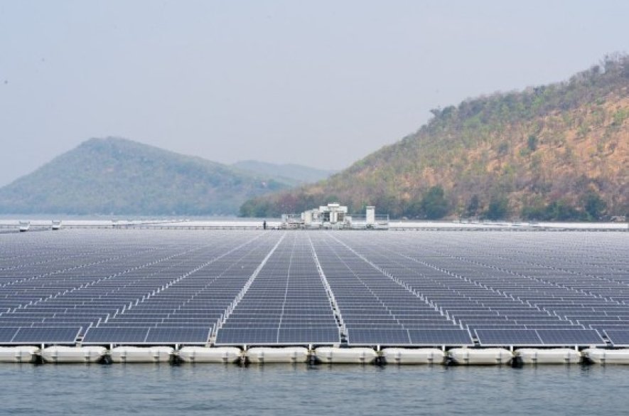 V Thajsku spustili nový solárny projekt Hydro-floating. Jeho cieľom je podporiť rozvoj čistej energie