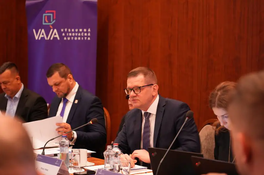 Peter Kmec prvýkrát predsedal Rade vlády SR pre vedu, techniku a inovácie. Čo bolo hlavnou témou rokovania?