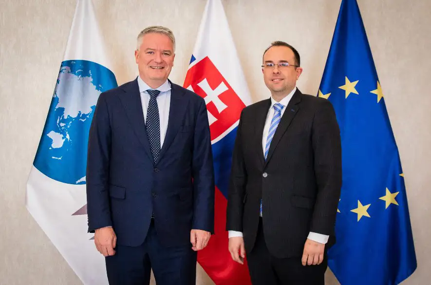 Štátny tajomník R. Chovanec rokoval s generálnym tajomníkom OECD: Diskusia o budúcnosti slovenskej ekonomiky a globálnych výzvach