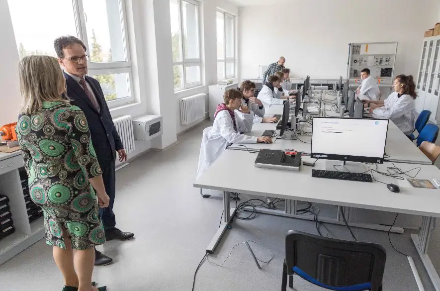 Plán obnovy zlepšuje vzdelávanie a kvality žiakov v Žilinskom kraji. Čo tomu predchádza?