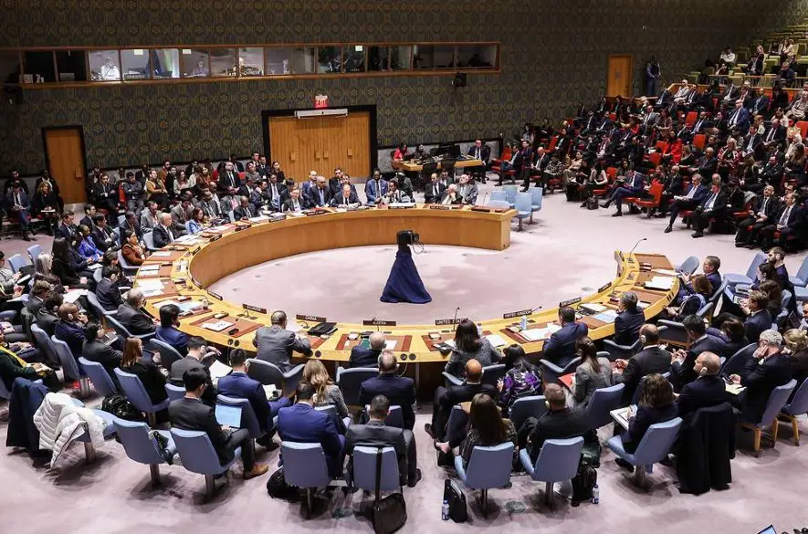 Bezpečnostná rada OSN odsúdila teroristický útok v Pakistane. Zároveň vyjadrila hlbokú sústrasť rodinám obetí