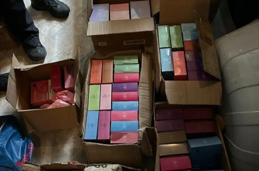 Príslušníci finančnej správy z Colného úradu opäť zasahovali. Tentokrát odhalili pašované jednorazové e-cigarety