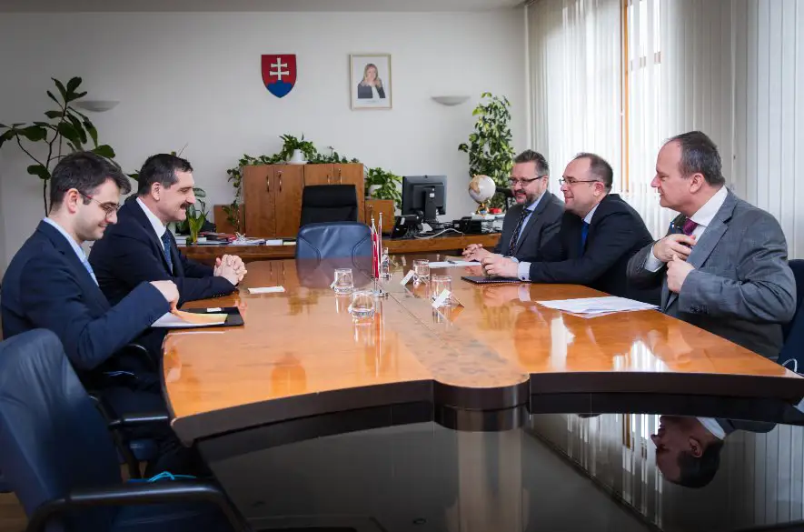 Štátny tajomník Chovanec prijal veľvyslanca Tureckej republiky na Slovensku. O čom spoločne diskutovali?