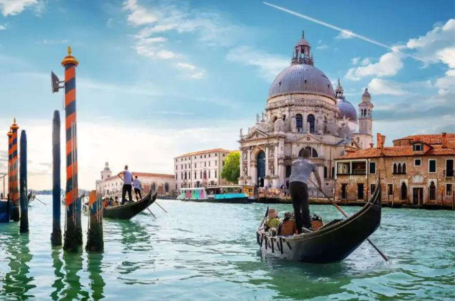 FOTKY: Ostanú Benátky turistickým hitom aj po zavedení vstupného do centra?