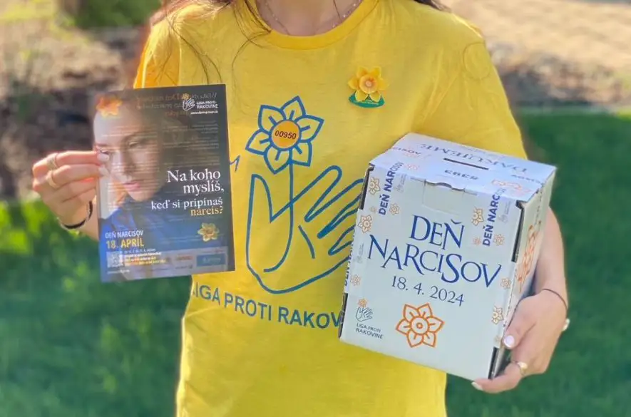 Dnes je Deň narcisov 2024. Na koho myslíš, keď si pripínaš narcis?