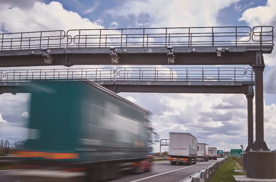 Za prvý mesiac európske mýto využila až pätina aktívnych dopravcov