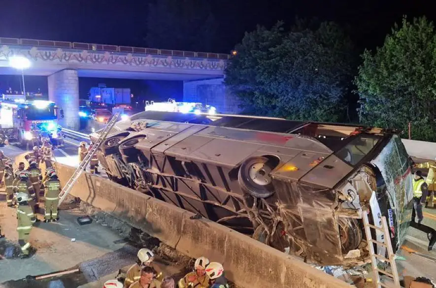 Dramatická nehoda slovenského autobusu v Rakúsku: 10 zranených, z toho 3 ťažko