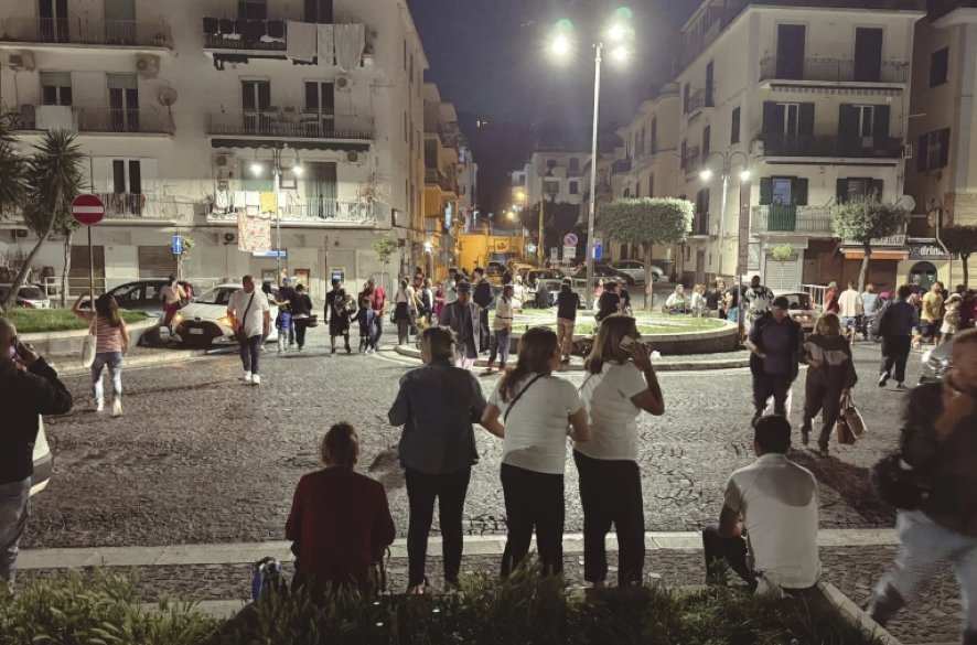 Zemetrasenie v Taliansku: Evakuovali 39 rodín aj ženskú väznicu