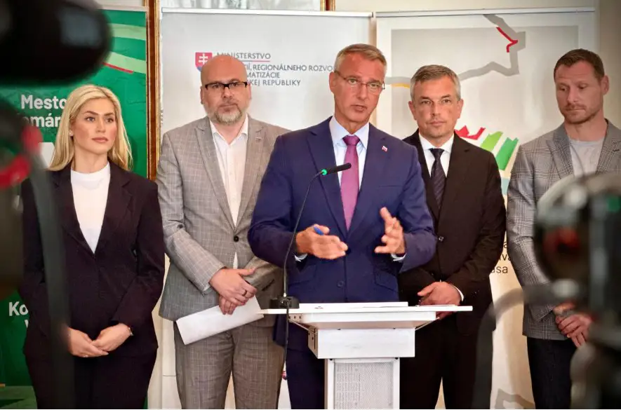 Milióny eur do bezpečných ulíc: Ministerstvo spúšťa výzvu na modernizáciu samospráv