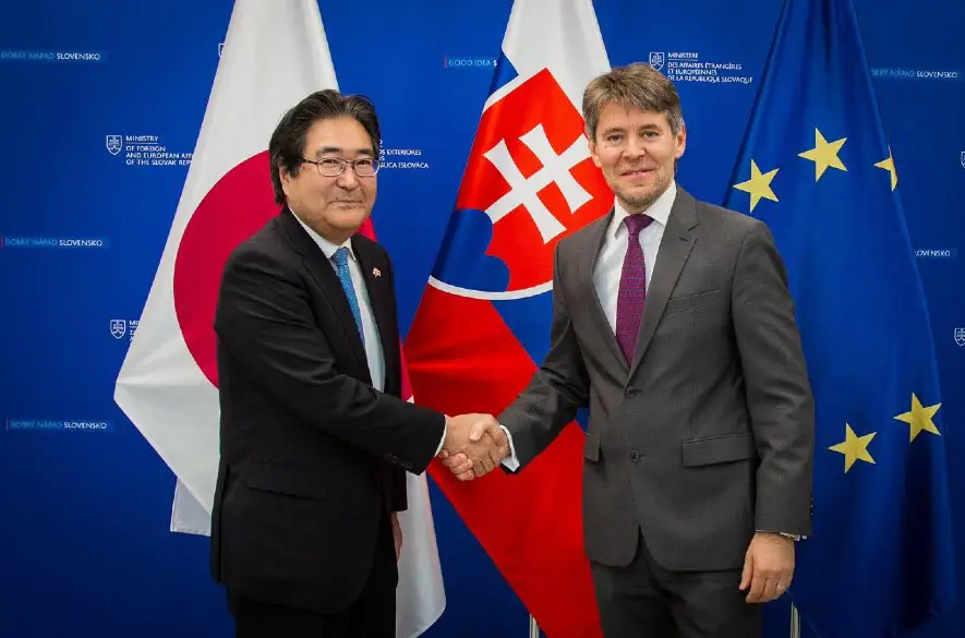 Slovensko posilňuje aktivity v indo-tichomorskom regióne. Štátny tajomník rokoval s japonským veľvyslancom