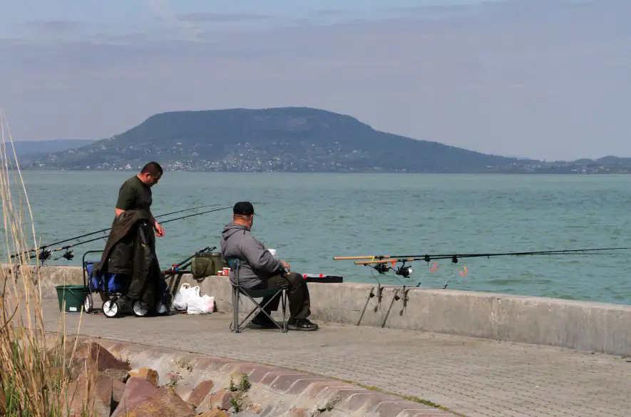 Balaton: Na jazere zachraňovali dvoch slovenských rybárov