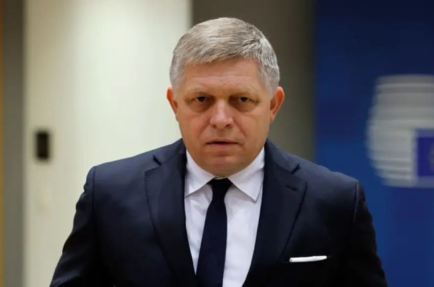 Aktualizované  Zdravotný stav premiéra: Lekárske konzílium rozhodne, kedy opustí nemocnicu. Začal s rehabilitáciou