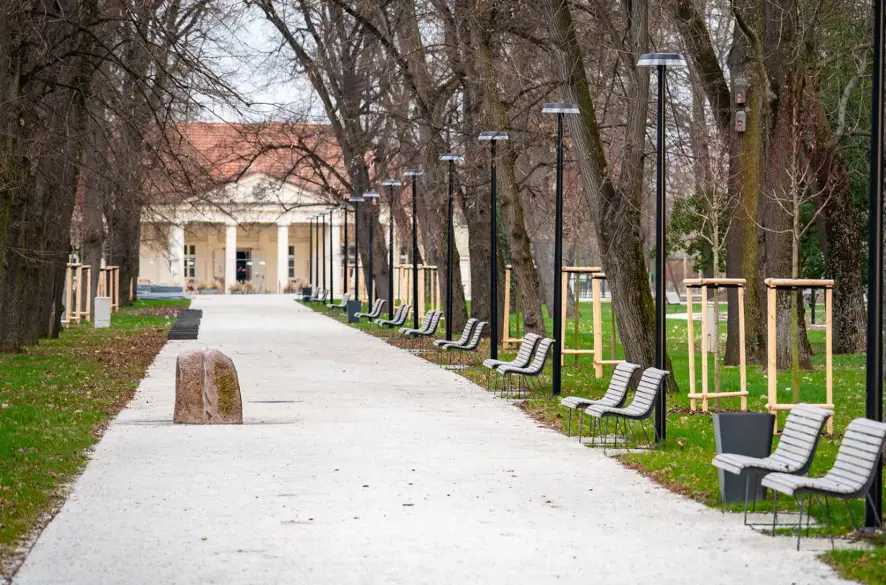 Eurofondy skvalitňujú aj život ľudí v Nitre: Mesto pod Zoborom i vďaka podpore MIRRI otvára brány zrekonštruovaného parku