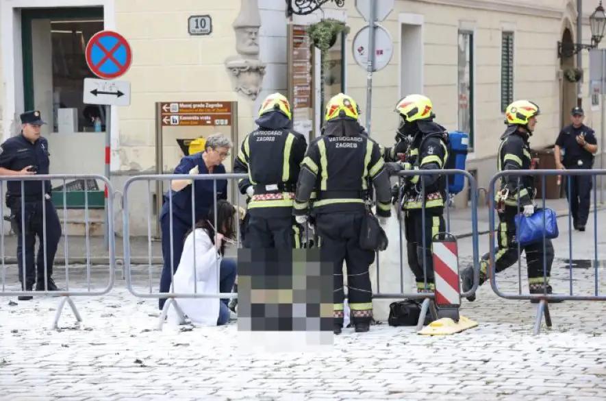 Záhreb: Pred parlamentom sa podpálil muž