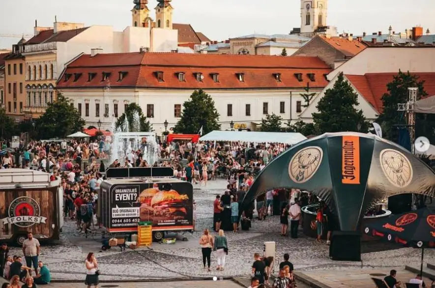 Nitránsky Street Food Fest aj tento rok spojí dobré jedlo s kvalitnou muzikou