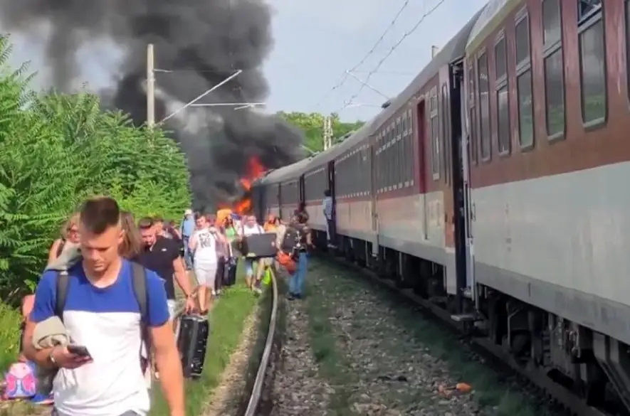 AKTUALIZOVANÉ  Počet obetí tragickej zrážky stúpol na 7. Reakcie politikov + VIDEÁ